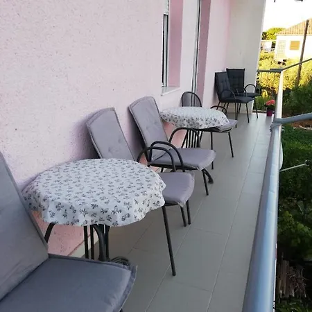 Apartment New 4* 