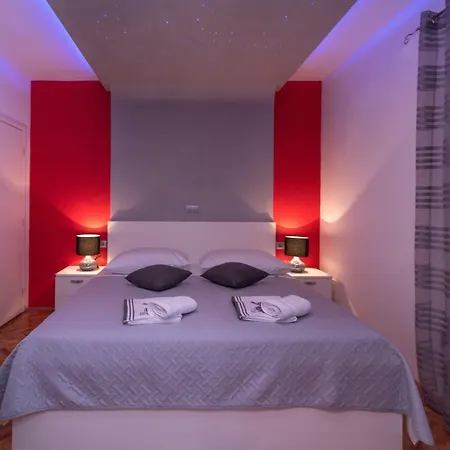 Апартаменты New 4* 